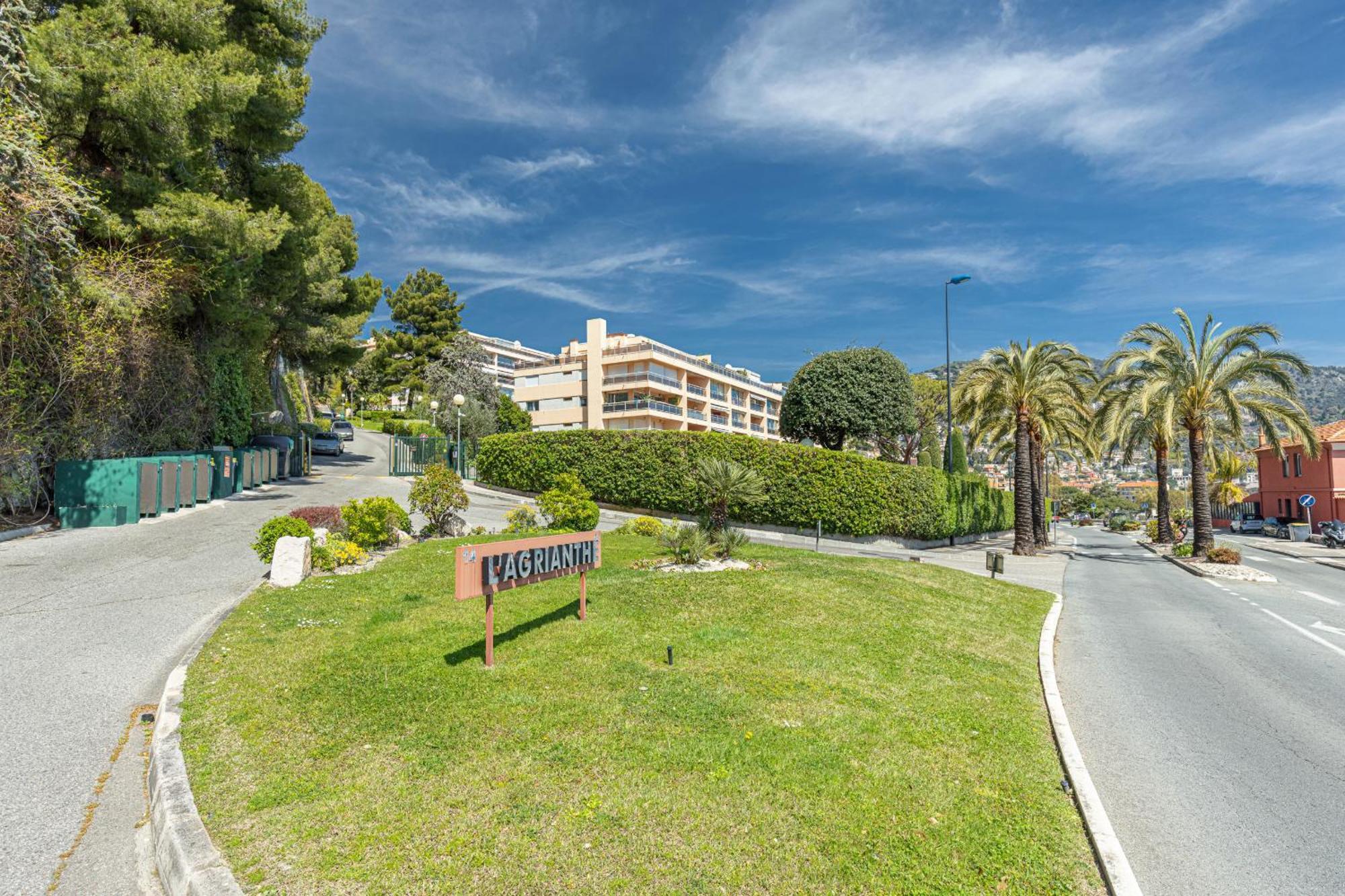 2 Bdr Villefranche-Sur-Mer Sea View Parking And Swimming Pool Ngoại thất bức ảnh